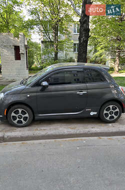 Хетчбек Fiat 500e 2015 в 