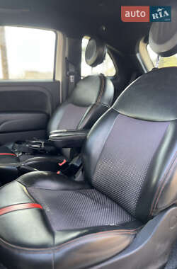 Хетчбек Fiat 500e 2014 в 