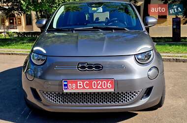 Хетчбек Fiat 500e 2021 в 