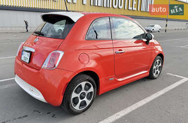 Хэтчбек Fiat 500e 2015 в 