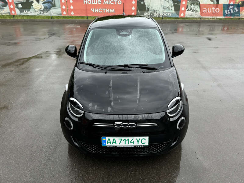 Хэтчбек Fiat 500e 2021 в Киеве
