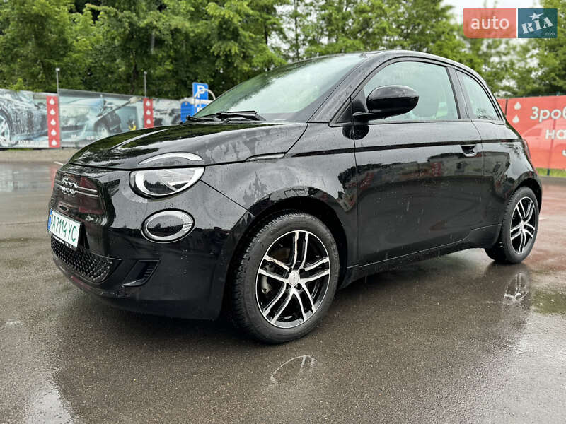Хэтчбек Fiat 500e 2021 в Киеве