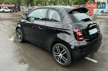 Хэтчбек Fiat 500e 2021 в 