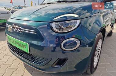 Хэтчбек Fiat 500e 2022 в 