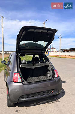Хэтчбек Fiat 500e 2014 в 
