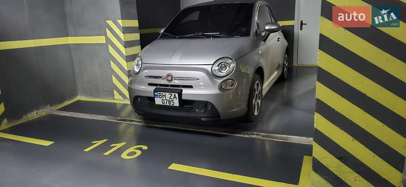 Fiat 500e 2015