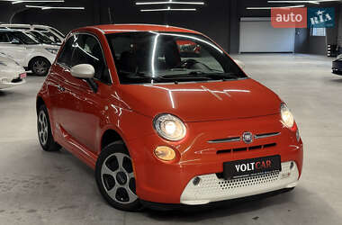 Хэтчбек Fiat 500e 2014 в 