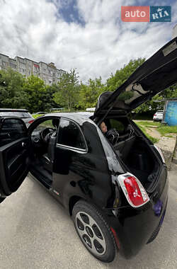 Хэтчбек Fiat 500e 2014 в 