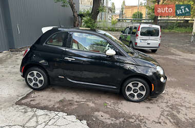 Хэтчбек Fiat 500e 2013 в 