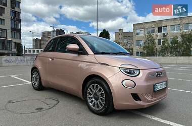 Хетчбек Fiat 500e 2021 в 