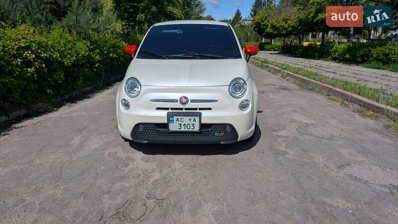 Хетчбек Fiat 500e 2015 в Ковелі