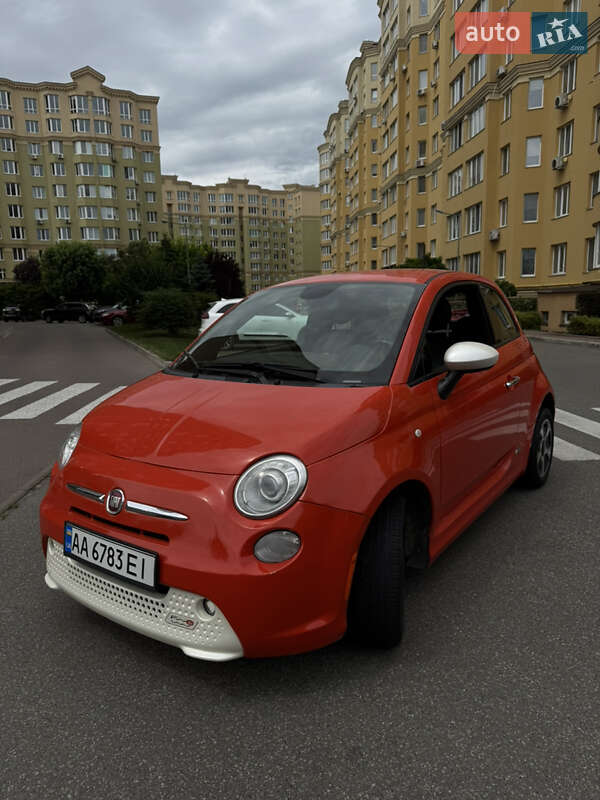 Хэтчбек Fiat 500e 2013 в Киеве