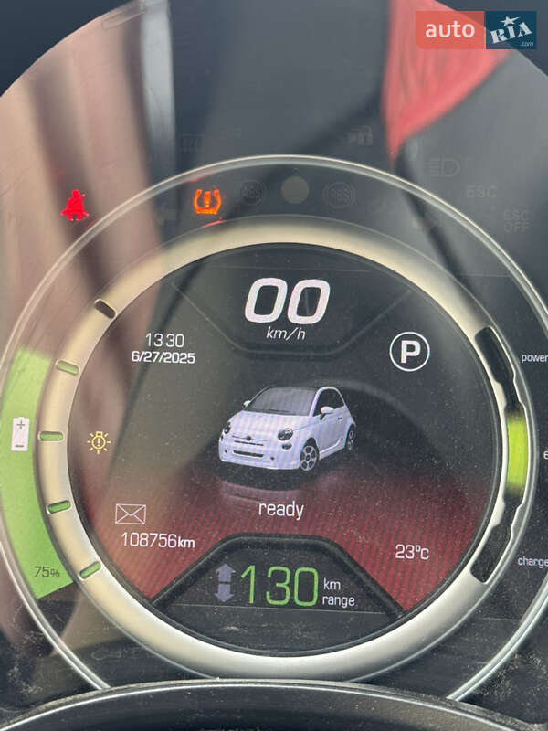 Хэтчбек Fiat 500e 2013 в Киеве