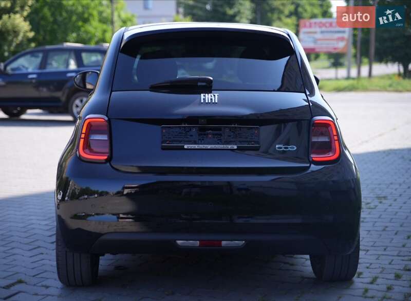 Хэтчбек Fiat 500e 2023 в Львове