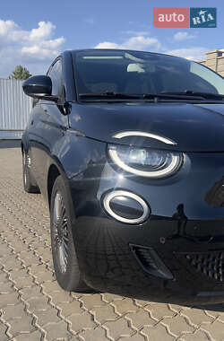 Хэтчбек Fiat 500e 2021 в 