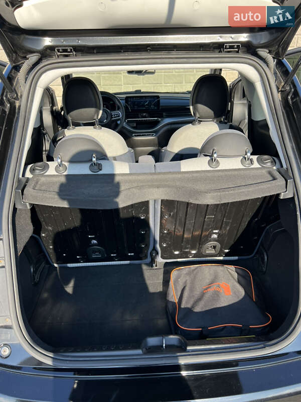 Хэтчбек Fiat 500e 2021 в Черноморске