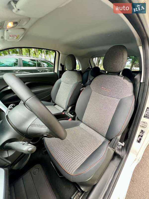 Хэтчбек Fiat 500e 2021 в Киеве фото 15 Хэтчбек Fiat 500e 2021 в Киеве