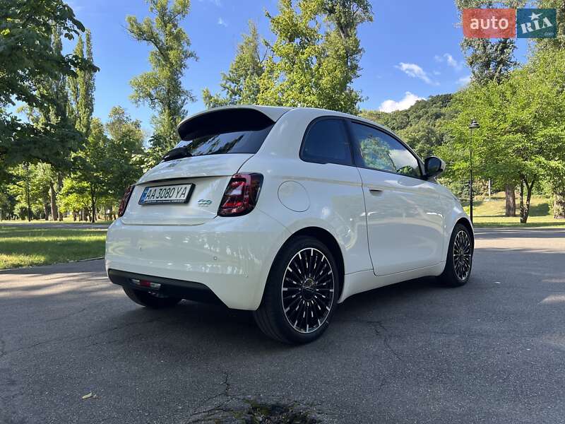 Fiat 500e 2021