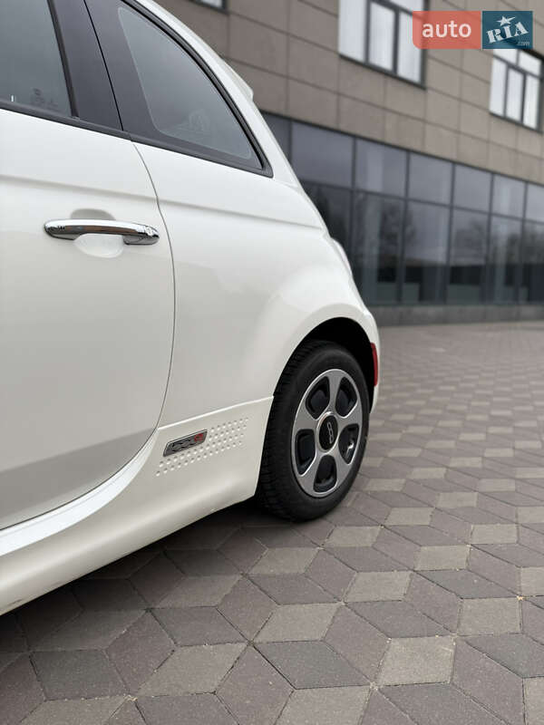 Хэтчбек Fiat 500e 2015 в Броварах фото 23 Хэтчбек Fiat 500e 2015 в Броварах