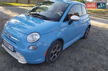 Хэтчбек Fiat 500e 2014 в 