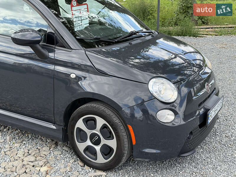 Хэтчбек Fiat 500e 2016 в Стрые