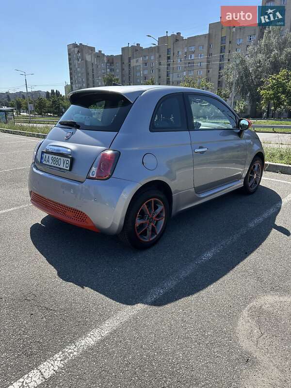 Хэтчбек Fiat 500e 2016 в Киеве фото 11 Хэтчбек Fiat 500e 2016 в Киеве