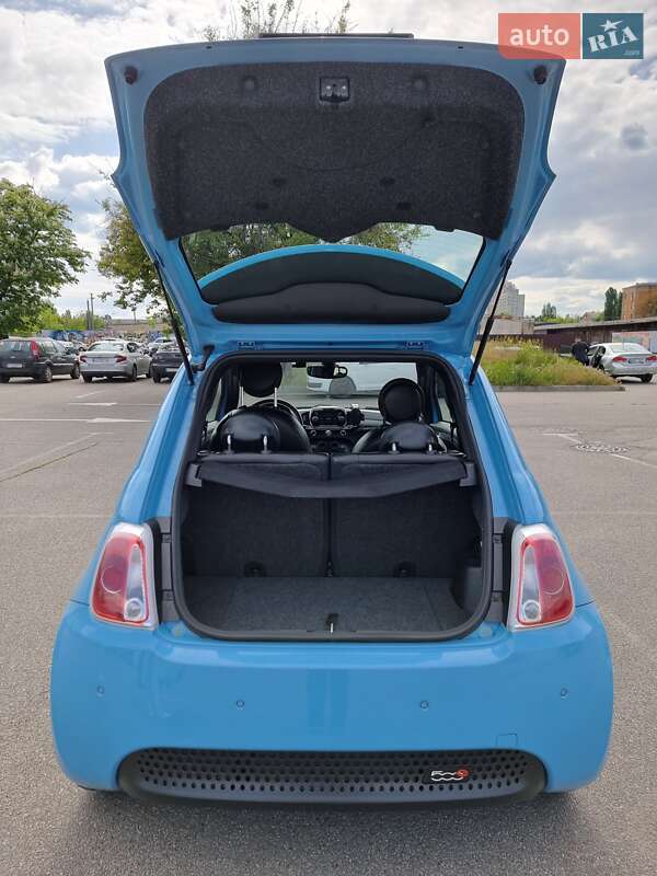 Хэтчбек Fiat 500e 2017 в Киеве