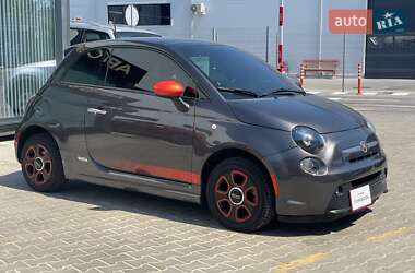 Хэтчбек Fiat 500e 2017 в 