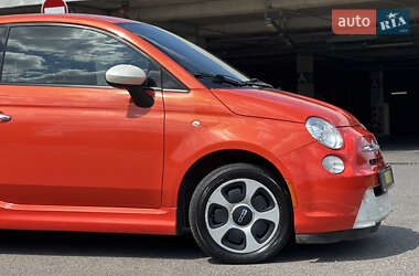 Хэтчбек Fiat 500e 2016 в 