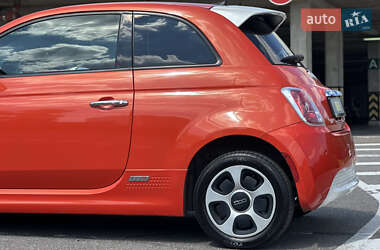 Хэтчбек Fiat 500e 2016 в 