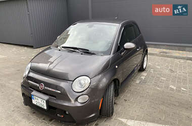 Хэтчбек Fiat 500e 2016 в 