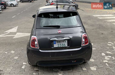Хэтчбек Fiat 500e 2016 в 