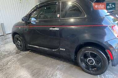 Хэтчбек Fiat 500e 2013 в 