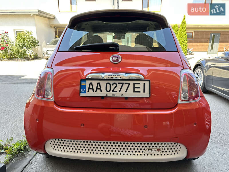 Хэтчбек Fiat 500e 2015 в Киеве