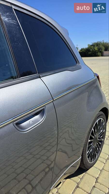 Хэтчбек Fiat 500e 2021 в Одессе фото 20 Хэтчбек Fiat 500e 2021 в Одессе