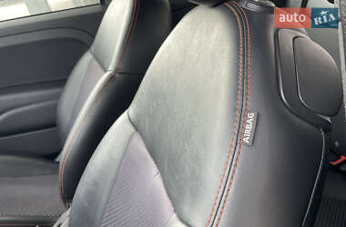 Хэтчбек Fiat 500e 2013 в 