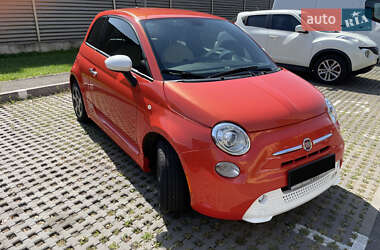 Хэтчбек Fiat 500e 2017 в 