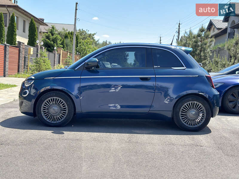 Хэтчбек Fiat 500e 2020 в Киеве