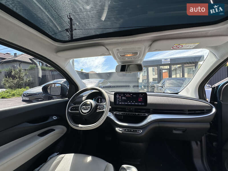 Хэтчбек Fiat 500e 2020 в Киеве