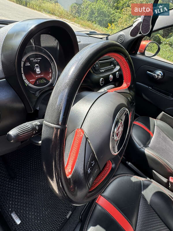 Хэтчбек Fiat 500e 2013 в Киеве