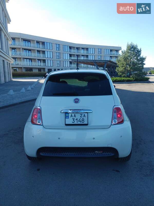 Хэтчбек Fiat 500e 2014 в Киеве
