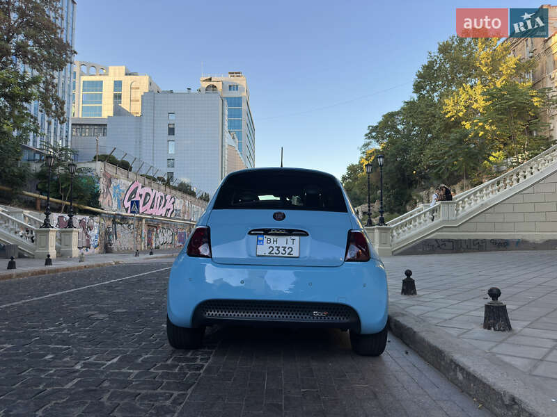 Хэтчбек Fiat 500e 2016 в Одессе фото 9 Хэтчбек Fiat 500e 2016 в Одессе