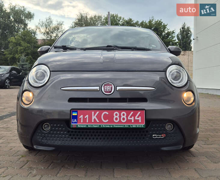 Хетчбек Fiat 500e 2014 в 