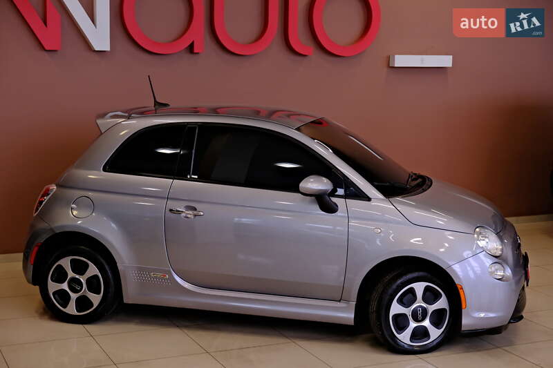 Хэтчбек Fiat 500e 2015 в Одессе