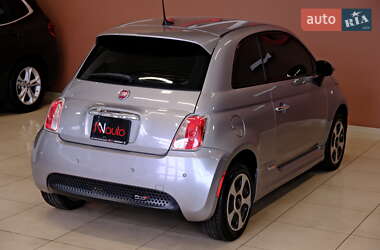 Хэтчбек Fiat 500e 2015 в 