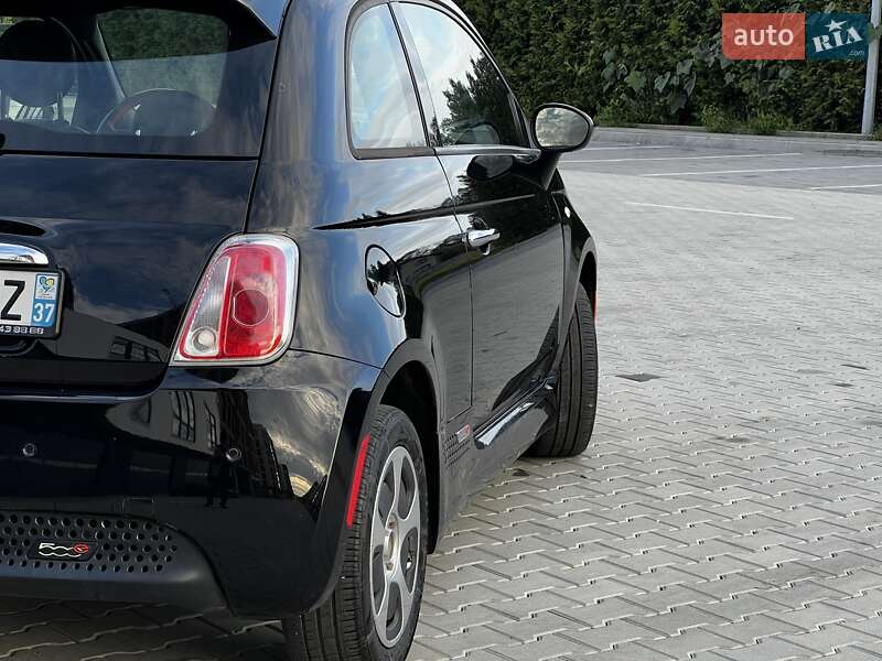 Хэтчбек Fiat 500e 2014 в Городке