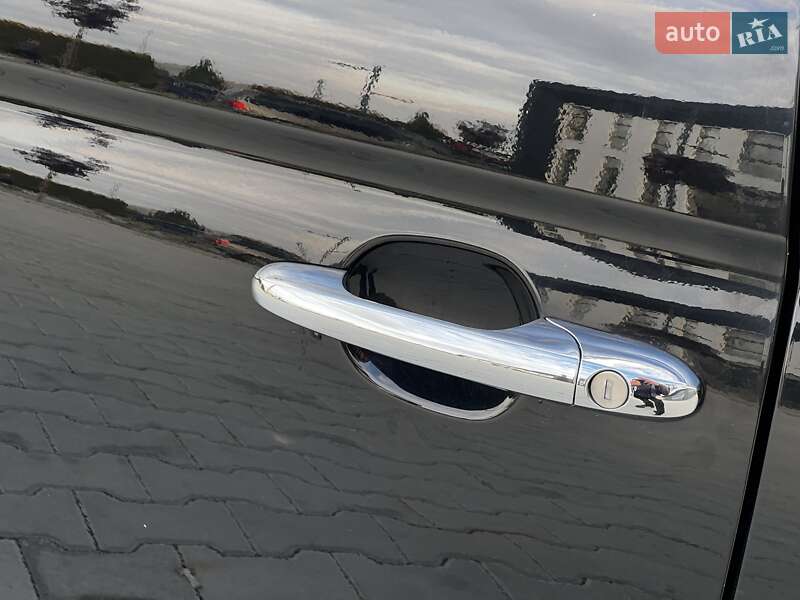 Хэтчбек Fiat 500e 2014 в Городке