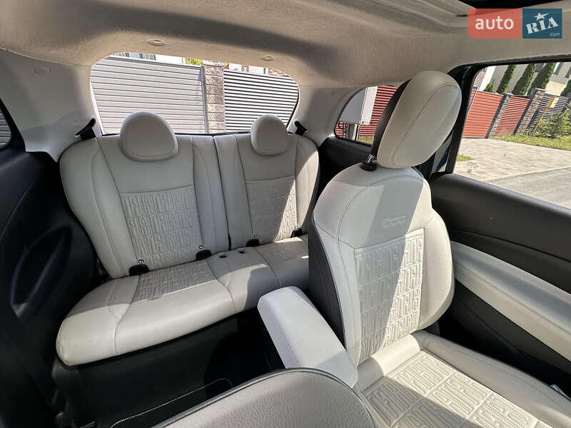 Хэтчбек Fiat 500e 2020 в Киеве
