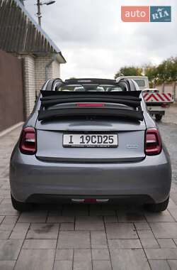 Кабриолет Fiat 500e 2022 в 