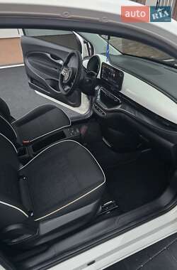 Хетчбек Fiat 500e 2023 в 